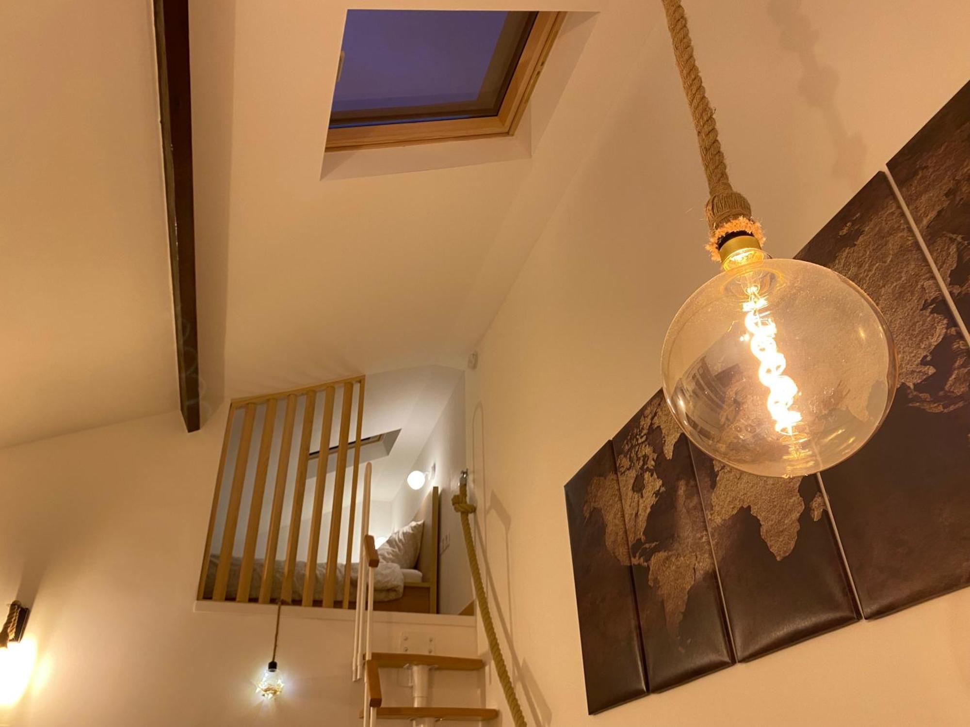 The Little Oak - Tiny House With Bed On Mezzanine & Terrace - From 1 To 4 P Disney, Paris & Cdg Pomponne Екстер'єр фото