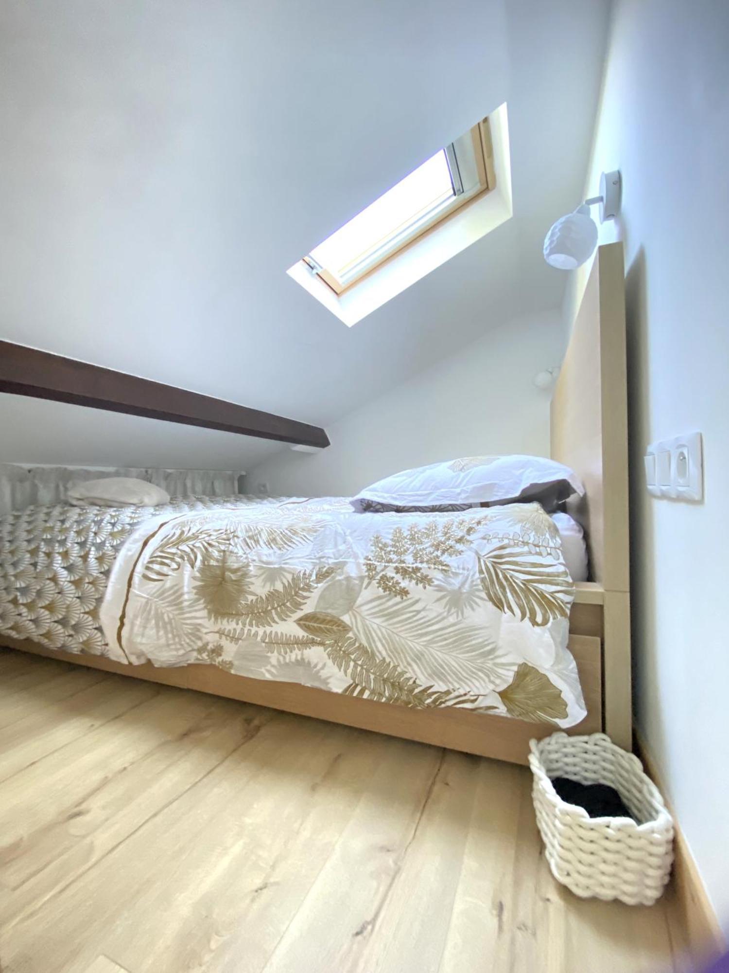 The Little Oak - Tiny House With Bed On Mezzanine & Terrace - From 1 To 4 P Disney, Paris & Cdg Pomponne Екстер'єр фото